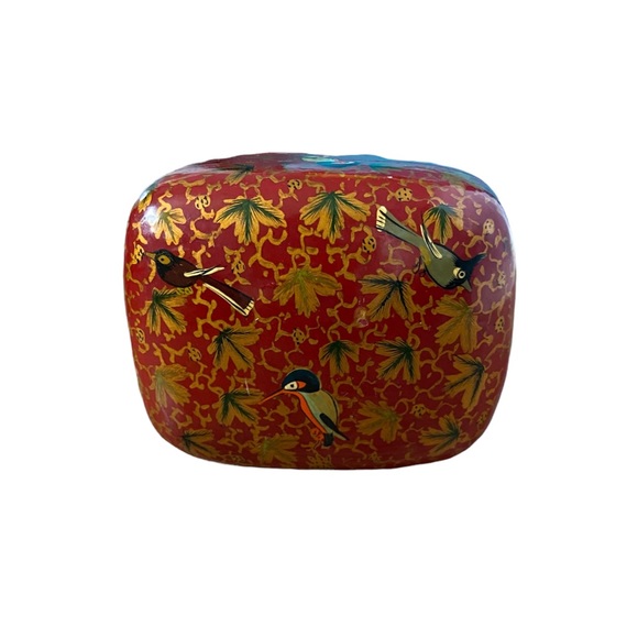 Vintage Handmade in India FETCO Laquer Paper Mache Trinket Box - Picture 4 of 5